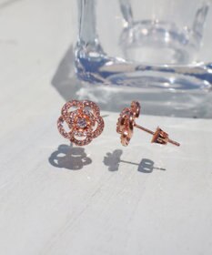 Tiaclasse 【金属アレルギー対応】カメリアモチーフピアス・イヤリング