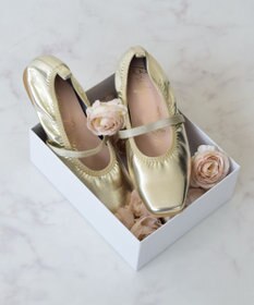 Bridget Birkin 【Bridget Birkin】エラスティックバンドスクエアバレエシューズ