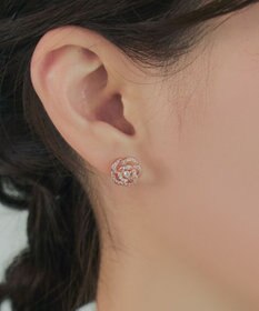 Tiaclasse 【金属アレルギー対応】カメリアモチーフピアス・イヤリング