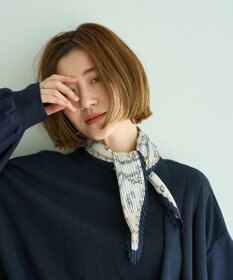 YECCA VECCA ビットプリントプリーツスカーフ