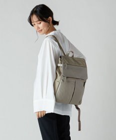 Y'SACCS ナイロン×牛革コンビシリーズ リュックサック Mサイズ