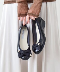 Bridget Birkin ＜3E＞【Bridget Birkin Walk】コーナーパーツリボンウォーキングパンプス