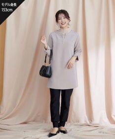 Tiaclasse 【ダブルストレッチ・洗える】スキッパーパールチュニックブラウス