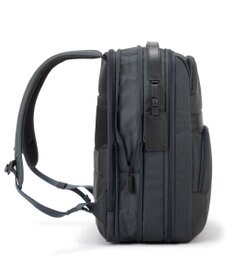 ZERO HALLIBURTON  ＺＥＳＴ３ ビジネスリュック  B4サイズ 15.6インチPC収納 17/21L 2気室 エキスパンド 81731