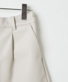 WEGO Fレザータックショートパンツ