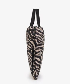 LeSportsac TH CITY KNAPSACK/アップタウンラフィアゼブラ/ブラック