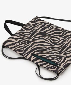 LeSportsac TH CITY KNAPSACK/アップタウンラフィアゼブラ/ブラック