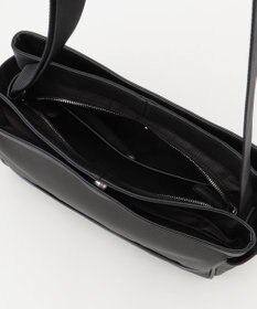 Y'SACCS トラベル ホライズンショルダー