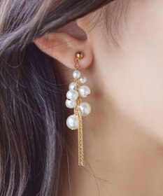 Tiaclasse パール＋タッセルチェーンピアス
