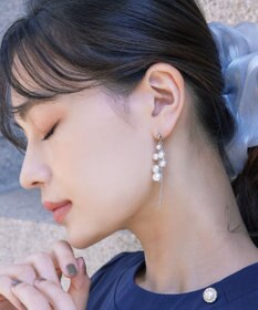 Tiaclasse パール＋タッセルチェーンピアス