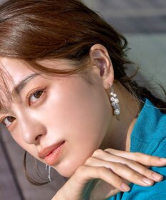 Tiaclasse パール＋タッセルチェーンピアス