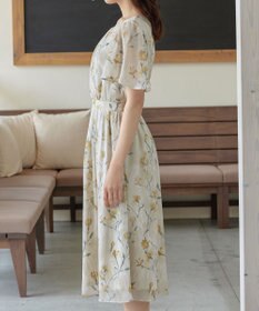 Tiaclasse 【小倉優子さん着用・洗える】大花柄シフォンワンピース