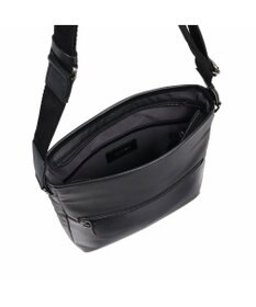 ACE BAGS & LUGGAGE ultima tokyo ディーノ ショルダーバッグ フロントファスナーポケット 68173 ウルティマトーキョー