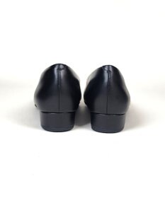 Dominic3 ディープカット レザーパンプス