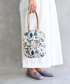 AND WOOL 筆記帳刺繍のminiバッグ