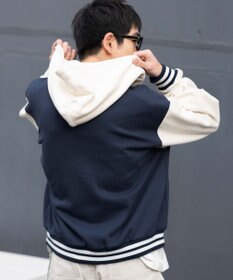 WEGO 【ユニセックス着用ITEM】スウェットフードスタジャン