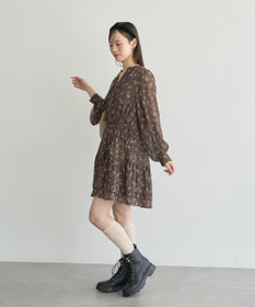 earth music&ecology フラワー楊柳ティアードミニワンピース