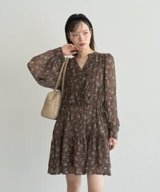 earth music&ecology フラワー楊柳ティアードミニワンピース