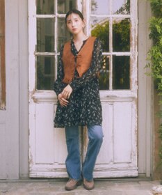 earth music&ecology フラワー楊柳ティアードミニワンピース