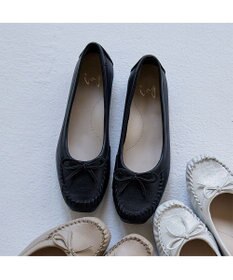 ing <ing>リボンモカシンシューズ