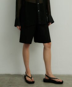 BEIGE， MARC / ショートパンツ