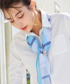 Tiaclasse ミニクリスタルブローチ