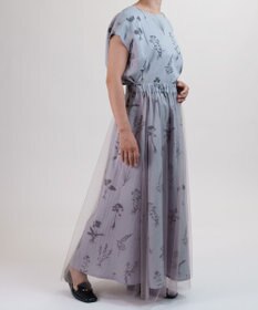 muuc 【ゆったりシルエットで涼しく上品】植物の影絵プリント プルオーバー