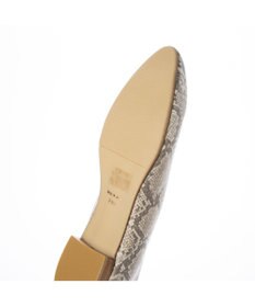 ing <ing>【WEB限定】【レイン対応】Vカットパンプス