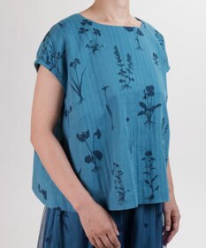 muuc 【ゆったりシルエットで涼しく上品】植物の影絵プリント プルオーバー