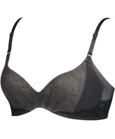 Wing 【シンクロブラ】 ノンワイヤーブラ　動いてもズレにくい　ウイング／ワコール　MB4013