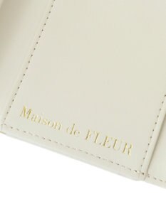 Maison de FLEUR リボンパールウォレット