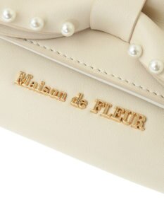 Maison de FLEUR リボンパールウォレット