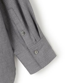 23区 【SLOW/一部店舗限定】ライトタンブラータフタ バックボタン シャツ