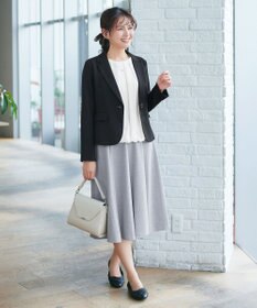 Tiaclasse 【洗える】ネックレス見えパーツ付きタックブラウス