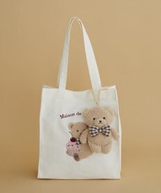 Maison de FLEUR 【限定カラーあり】リボンベアパスケース