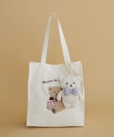 Maison de FLEUR 【限定カラーあり】リボンベアパスケース