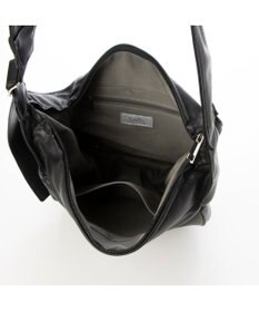 UNBILLION カシュカシュ cachecache / レザータッチソフトショルダーバッグ