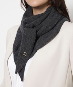 MOONBAT FURLA(フルラ）カシミヤ スパンコール トライアングルストール