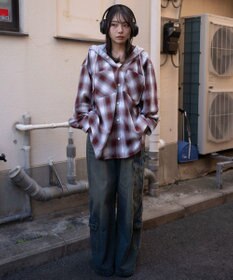 WEGO 【ユニセックス着用ITEM/MLサイズ展開】オンブレチェックフードシャツ（LS）