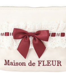 Maison de FLEUR ガトーフレーズスクエアポーチ