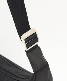 russet ナイロンラウンドショルダーバッグ (CE-1327-WEB)