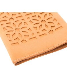 genten カットワーク ブックカバー