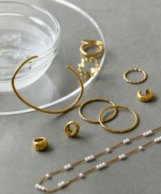 Phoebe 〈金属アレルギー対応〉スキニーラインフープピアス　ゴールド　ステンレス