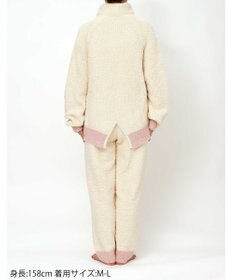 une nana cool カラーブロッキング　タートルネックプルオーバー