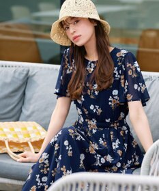 Tiaclasse 【小倉優子さん着用・洗える】大花柄シフォンワンピース