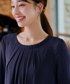 Tiaclasse L 【新色追加・洗える】裏起毛ジョーゼット胸元タックチュニックブラウス