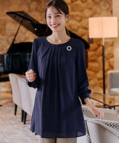 Tiaclasse L 【新色追加・洗える】裏起毛ジョーゼット胸元タックチュニックブラウス