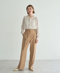 YECCA VECCA ジオメ柄ボウタイブラウス