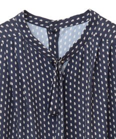 YECCA VECCA ジオメ柄ボウタイブラウス