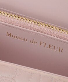 Maison de FLEUR リボンキルティングロングウォレット